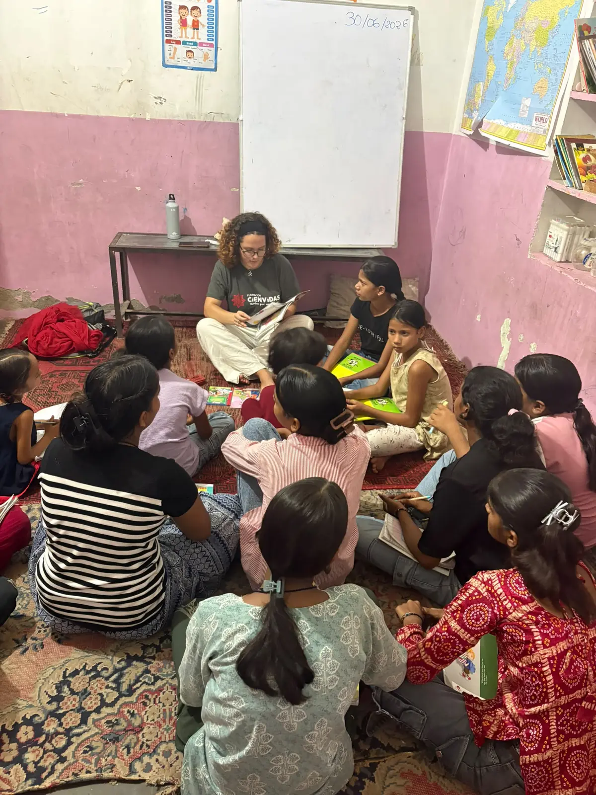Voluntaria internacional en el acompañamiento a la infancia durante el verano