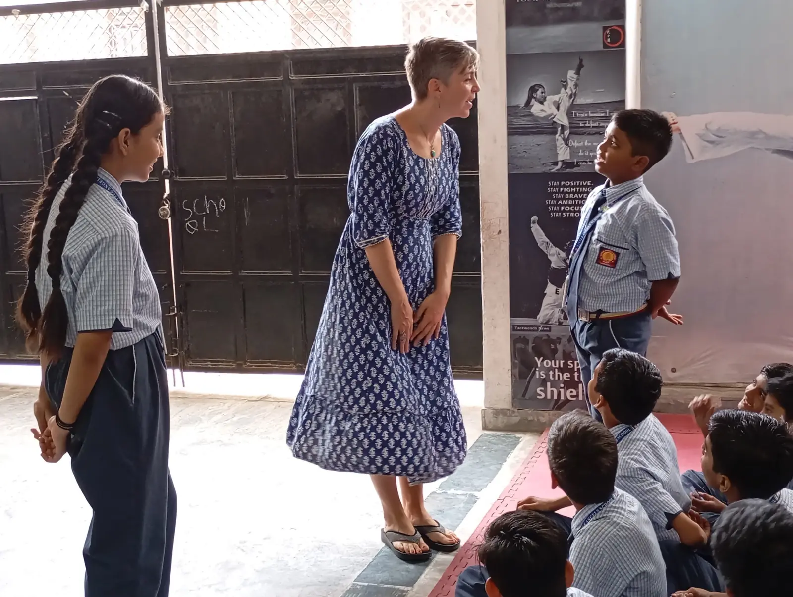 Educational volunteering in a school with children in India