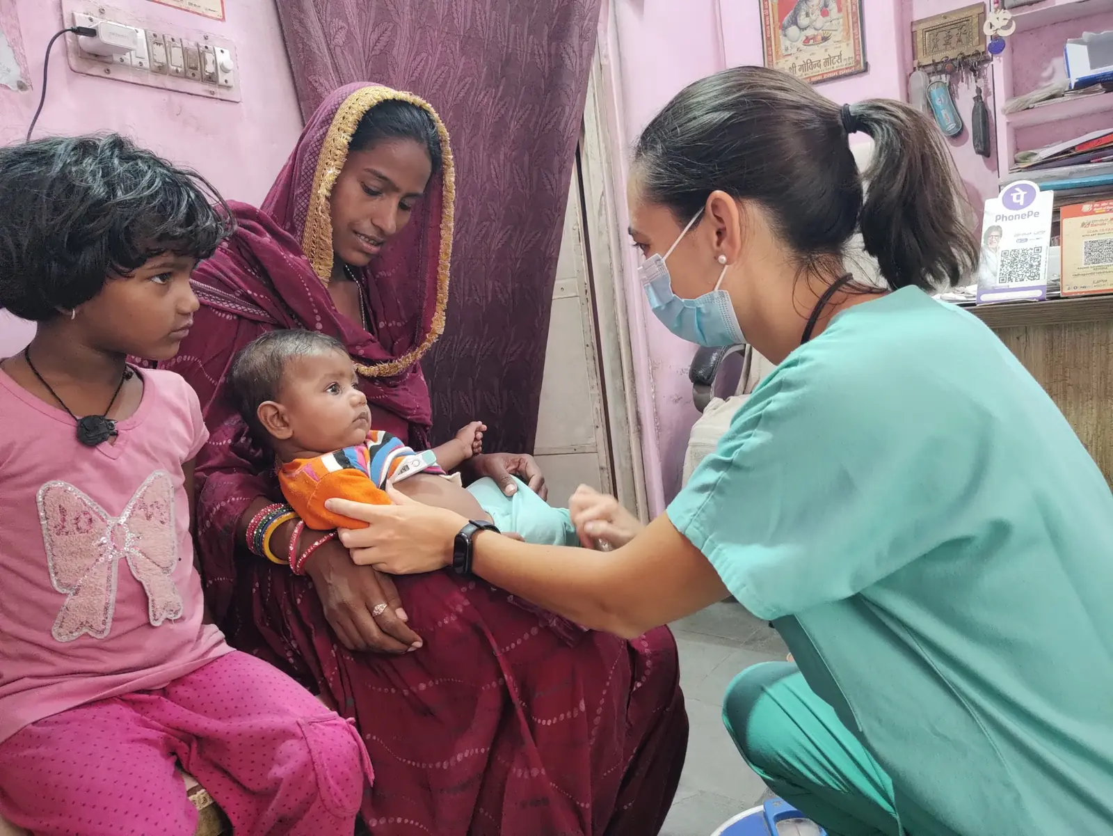 Healthcare volunteering in India while caring for a baby